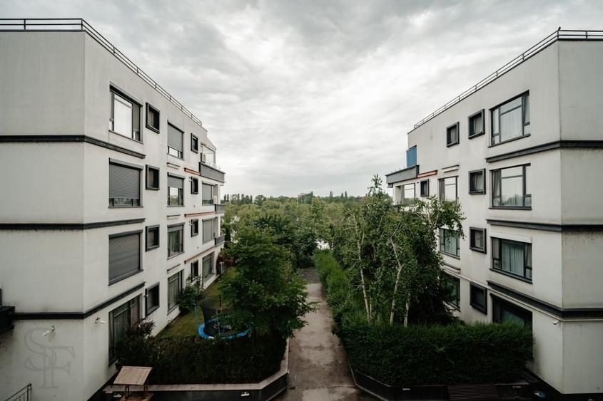 Apartament cu 4 camere decomandat, mobilat în Aviației