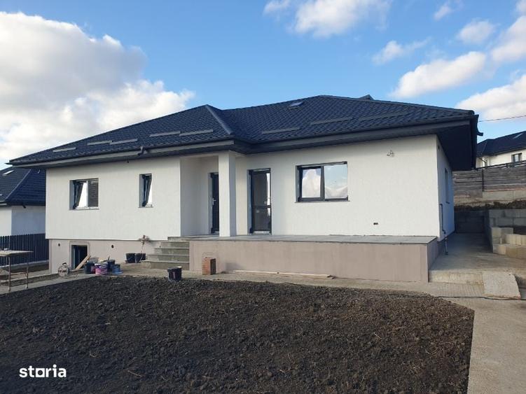 Casă cu 4 camere cu Teren 520 Mp în Valea Lupului
