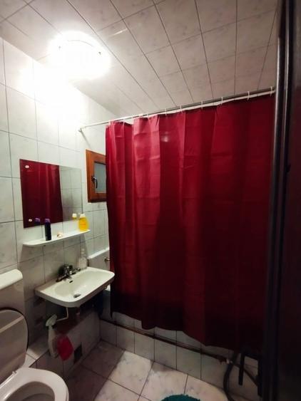 SE VINDE APARTAMENT 3 CAMERE SPATIOS SI RENOVAT IN ZONA PIATA RAHOVA - 5