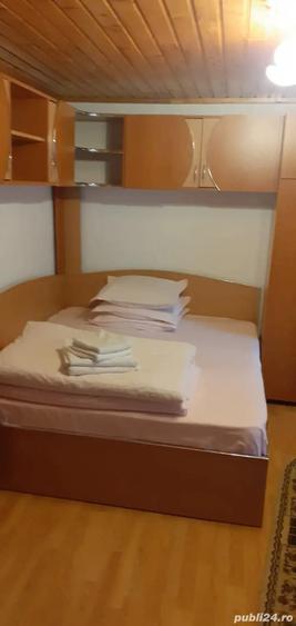 Casă cu 4 camere cu Teren 20 Mp în Băile Herculane