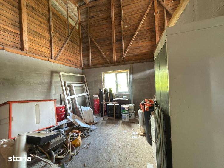 Casă cu 3 camere cu Teren 411 Mp în Vânători