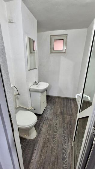 Spațiu comercial, de 50 mp, în Cetate