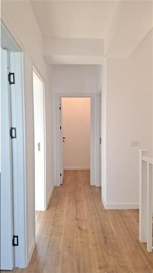 Duplex cu 4 camere cu Canalizare în Valea Lupului