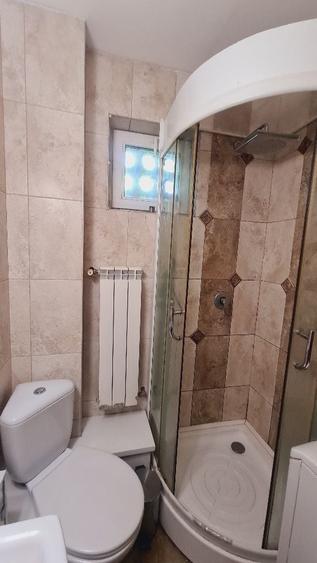 Apartament cu 3 camere decomandat în Tudor