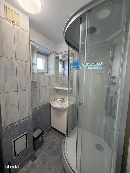 Apartament cu 2 camere semidecomandat, mobilat în Grivița