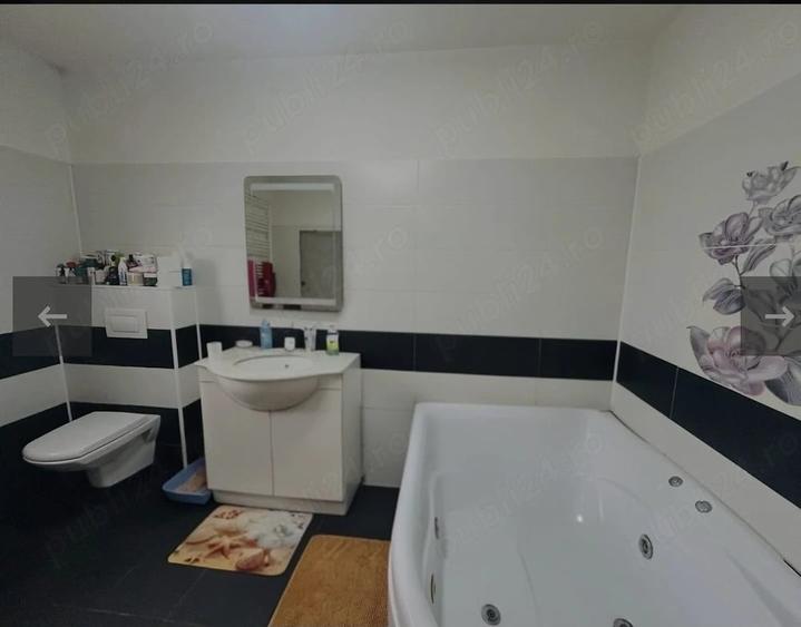 Casă cu 4 camere cu Teren 1763 Mp în Bucovina