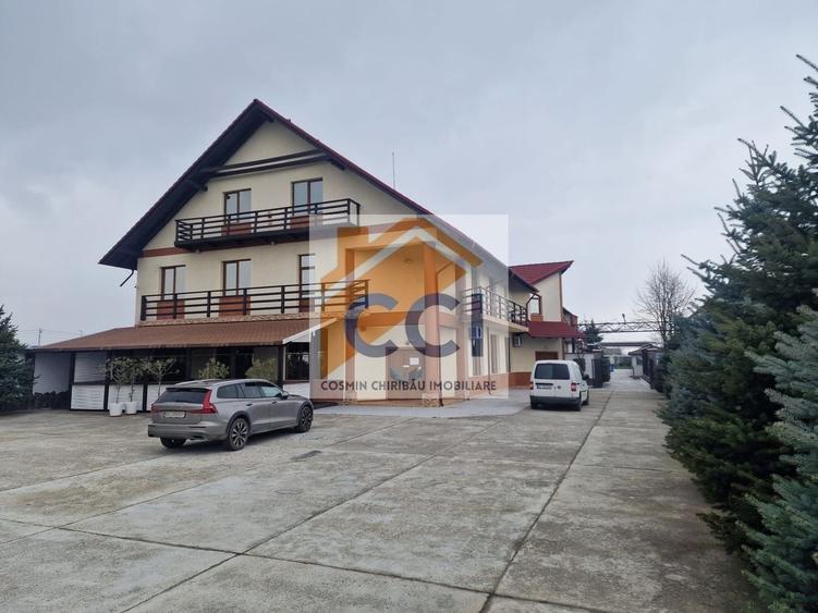 Casă individuală cu 8 camere cu Teren 4500 Mp în Măgura