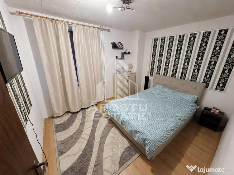 Apartament cu 4 camere decomandat în Mircea cel Bătrân