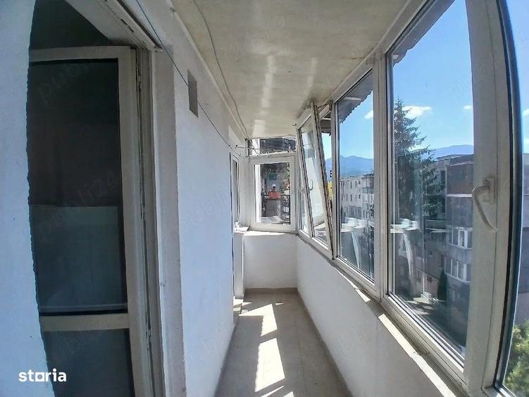 Apartament cu 2 camere decomandat în Astra