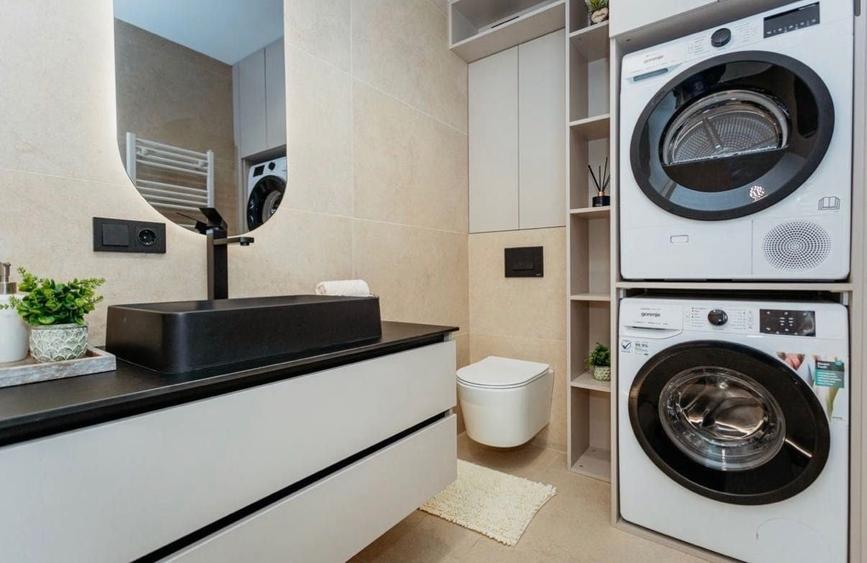 Apartament cu 3 camere decomandat în Băneasa