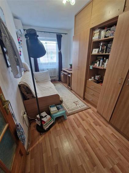 Garsoniera cu 2 Camere Zona Buziasului - 7
