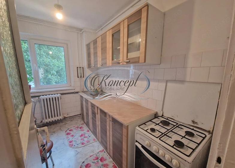 Apartament cu 3 camere semidecomandat în Mănăștur