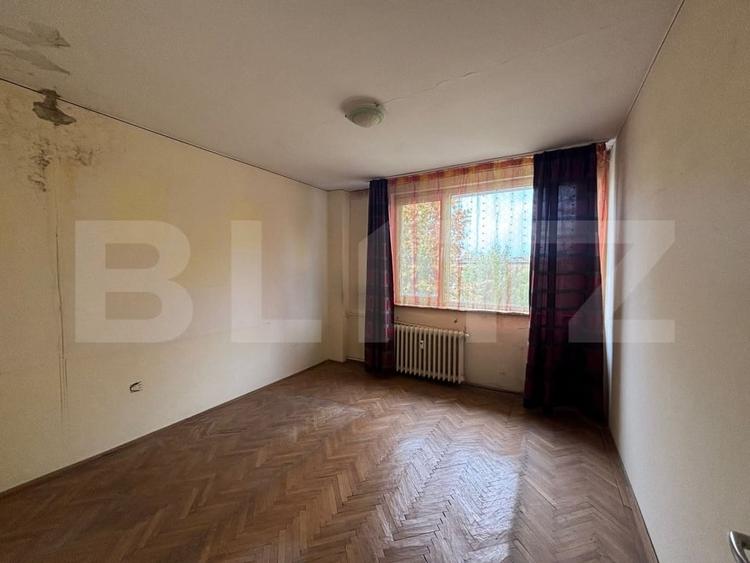 Apartament cu 2 camere semidecomandat în Calea București