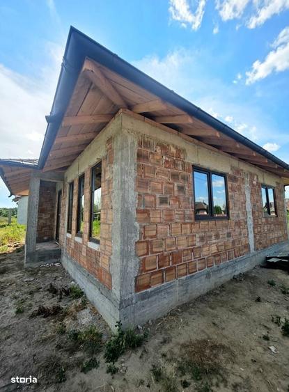 Casă cu 3 camere în Central