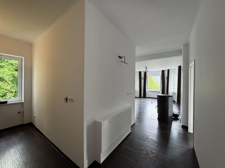 Apartament cu 2 camere decomandat, mobilat în Centrul Istoric