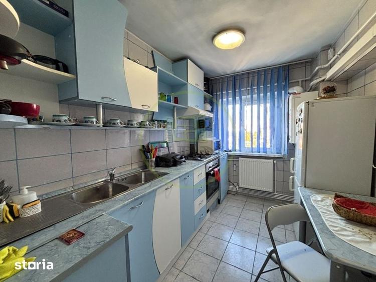 Apartament cu 2 camere decomandat în 1 Mai
