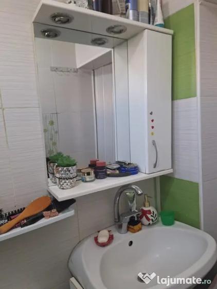 Apartament cu 2 camere decomandat în Bariera Vâlcii