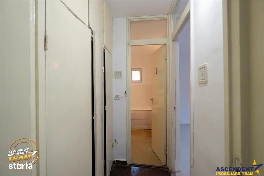 Apartament cu 2 camere decomandat în Central
