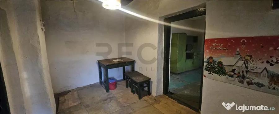 Teren de 2117 mp, în Cetariu