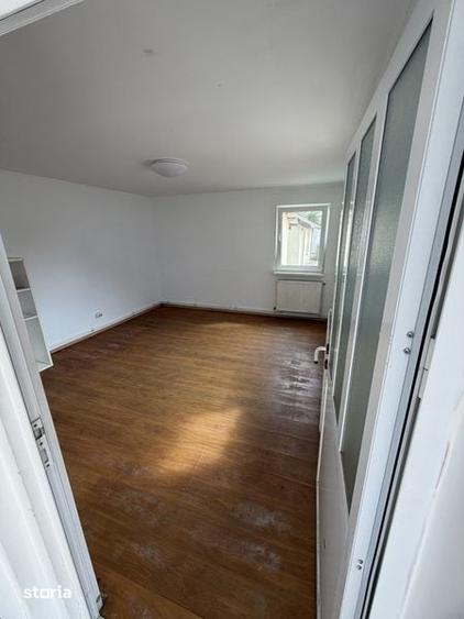 Teren de 800 mp, în Mărăcineni