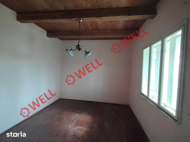 Casă cu 2 camere cu Teren 1440 Mp în Zăbala