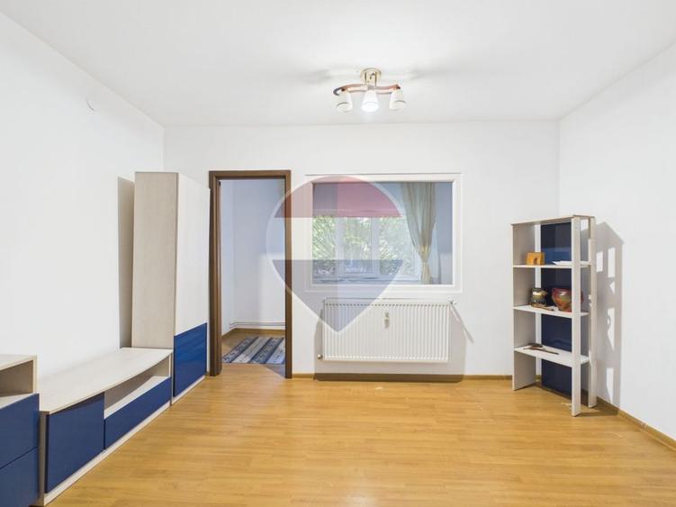 Apartament cu 2 camere decomandat, mobilat în 13 Septembrie