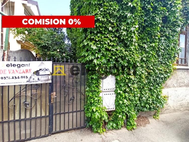 Casă individuală cu 5 camere cu Canalizare în Central