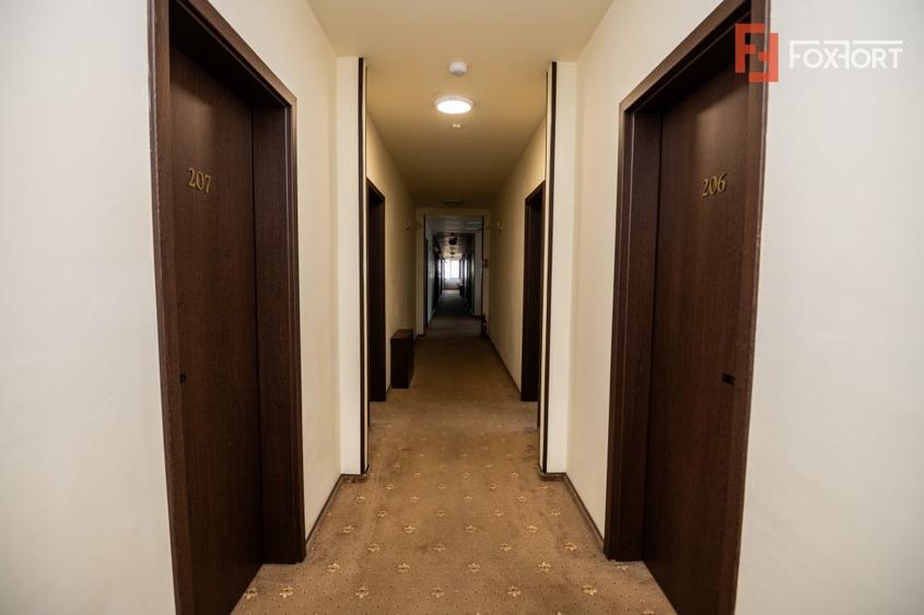Hotel/Pensiune, de 2,645 mp, în Micălaca