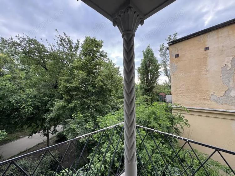 Apartament fermecator cu vedere in parcul Cismigiu - 2
