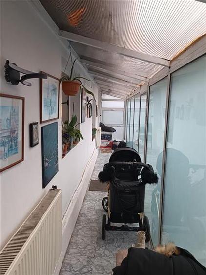 Casă individuală cu 5 camere cu Canalizare în Eroii Revoluției