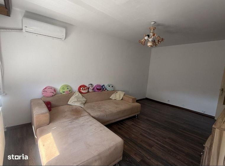 Apartament cu 2 camere decomandat în 1 Mai