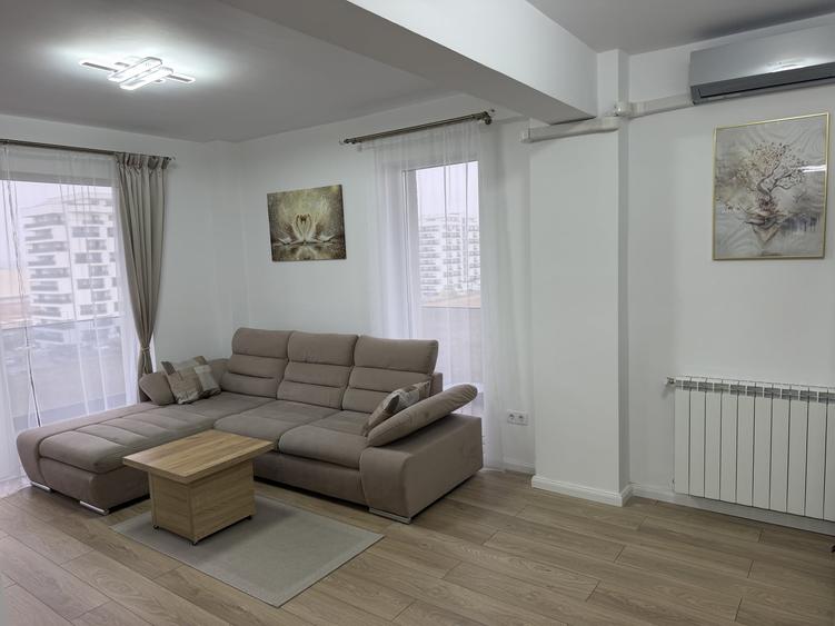 Apartament cu 3 camere decomandat, mobilat în Mihai Viteazul