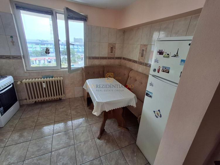 Apartament cu 2 camere semidecomandat, mobilat în Olteniței