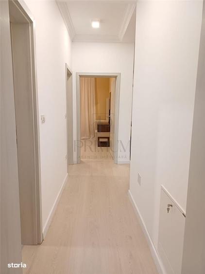 Apartament cu 3 camere decomandat în Chișoda