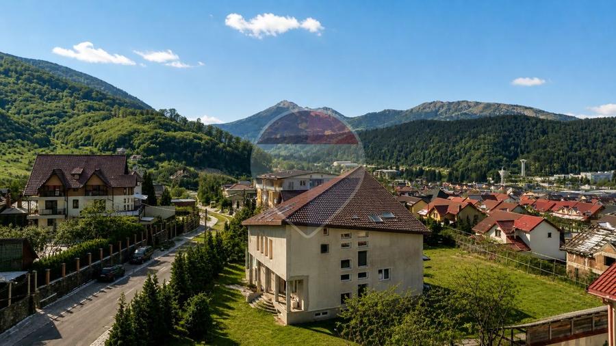Casă individuală cu 10 camere cu Piscina în Bunloc