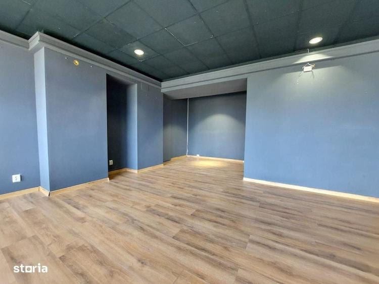 Spațiu comercial, de 106 mp, în Delfinariu