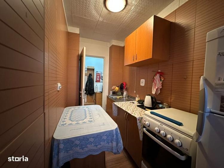 Apartament cu 3 camere în Drumul Taberei