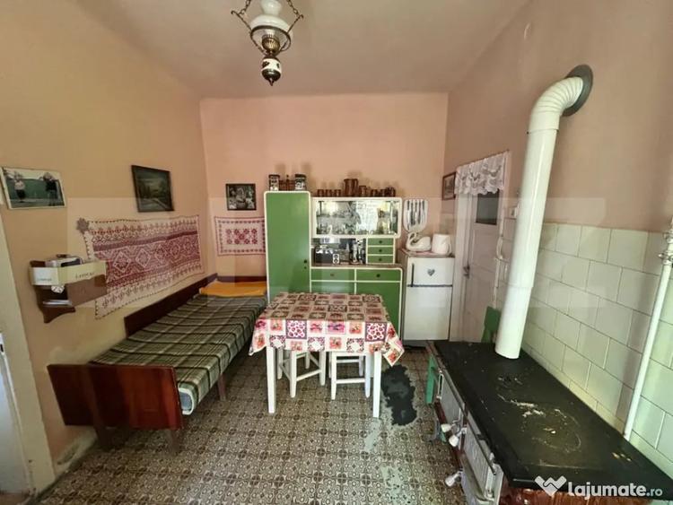 Casă cu 3 camere cu Teren 3000 Mp în Murgești