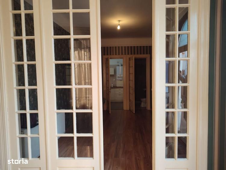 Apartament cu 3 camere în Ultracentral