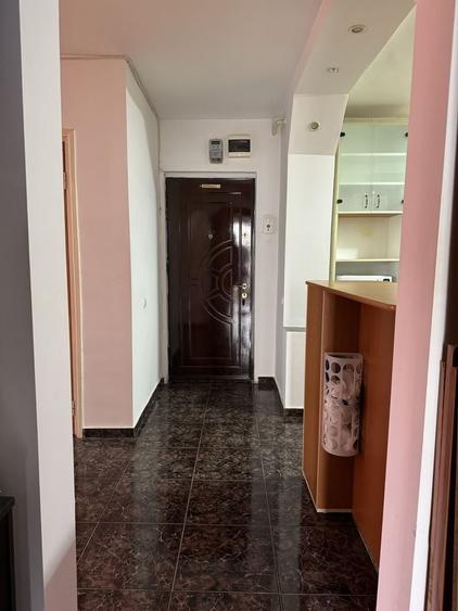 Apartament cu 4 camere decomandat în Militari