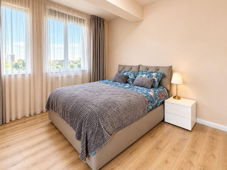 Apartament cu 3 camere decomandat, mobilat în Sisești