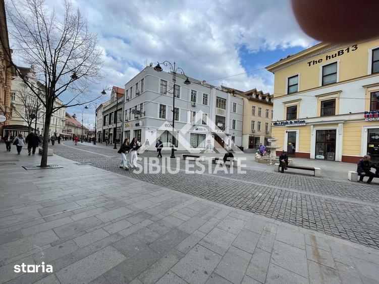 Apartament cu 2 camere, mobilat în Ultracentral