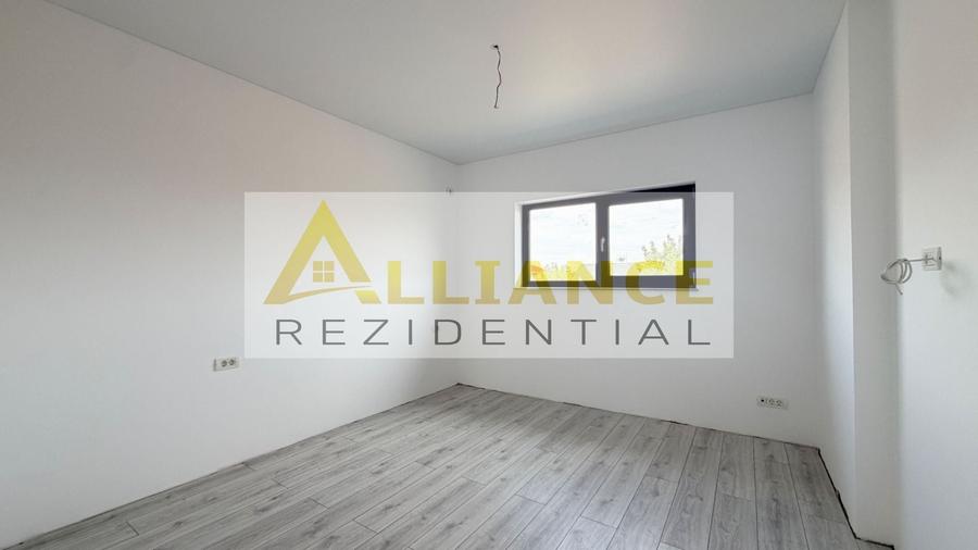 Casă individuală cu 4 camere cu Teren 320 Mp în Berceni