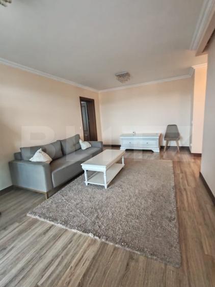 Apartament 3 camere de vanzare cu parcare inclusa, zona Subcetate - 2