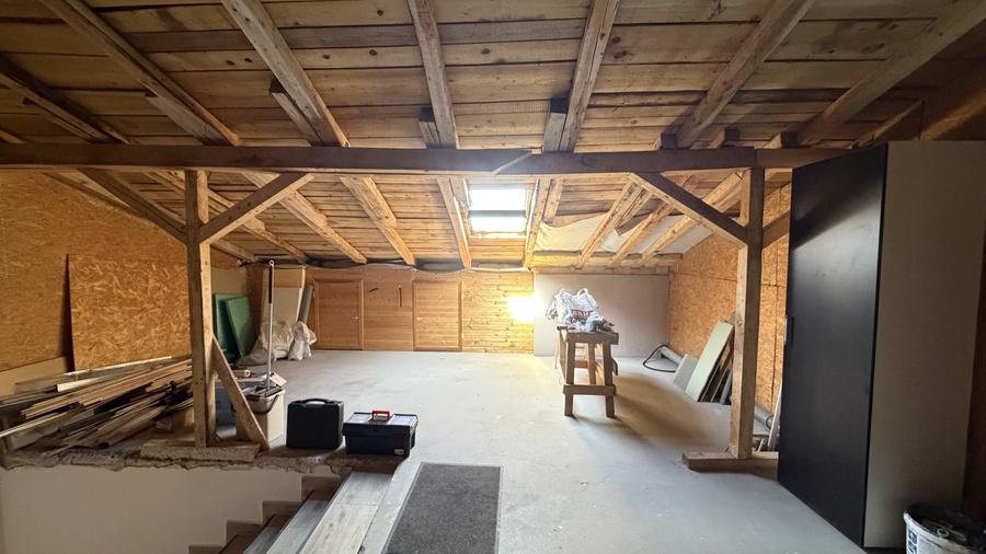 CEA MAI MARE VILA INSIRUITA DIN CHIAJNA, 173 mp construiti, str Luceafarului - 16