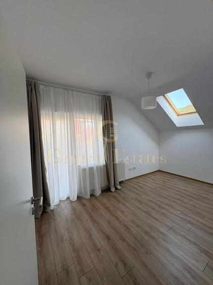 Casă individuală cu 4 camere cu Teren 400 Mp în Bunloc