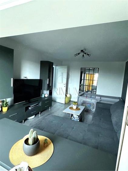 Apartament cu 3 camere decomandat în Șagului