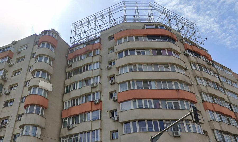Apartament cu 2 camere decomandat în Ștefan cel Mare