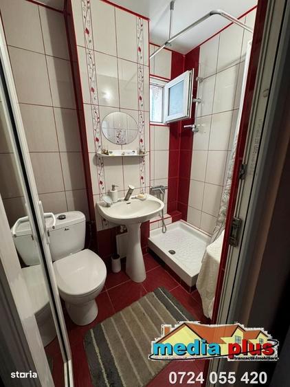 Apartament cu 2 camere semidecomandat în Sârbi