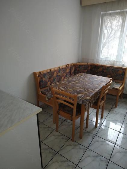 Apartament cu 2 camere semidecomandat în Govândari